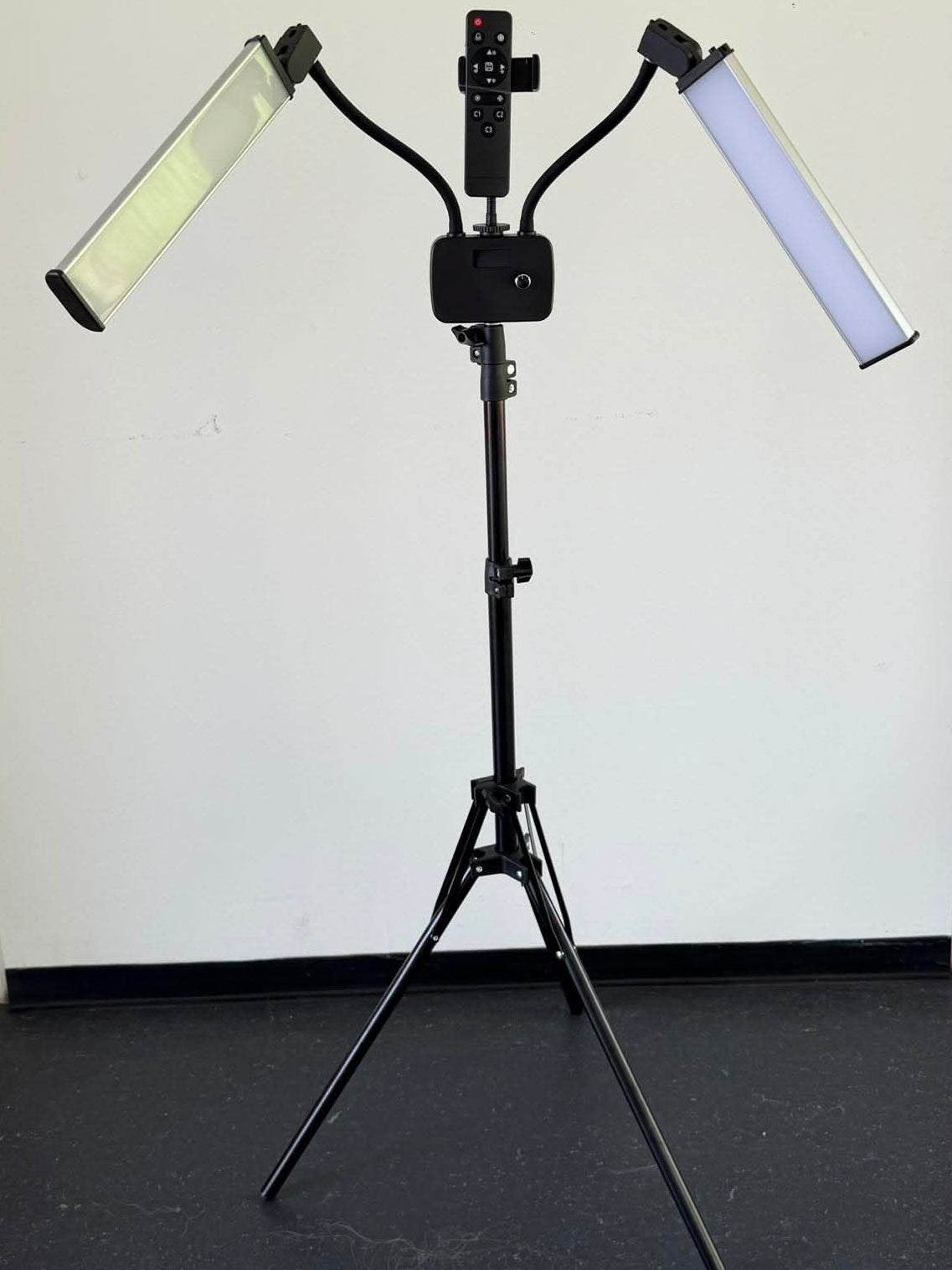 Bracket lamp
